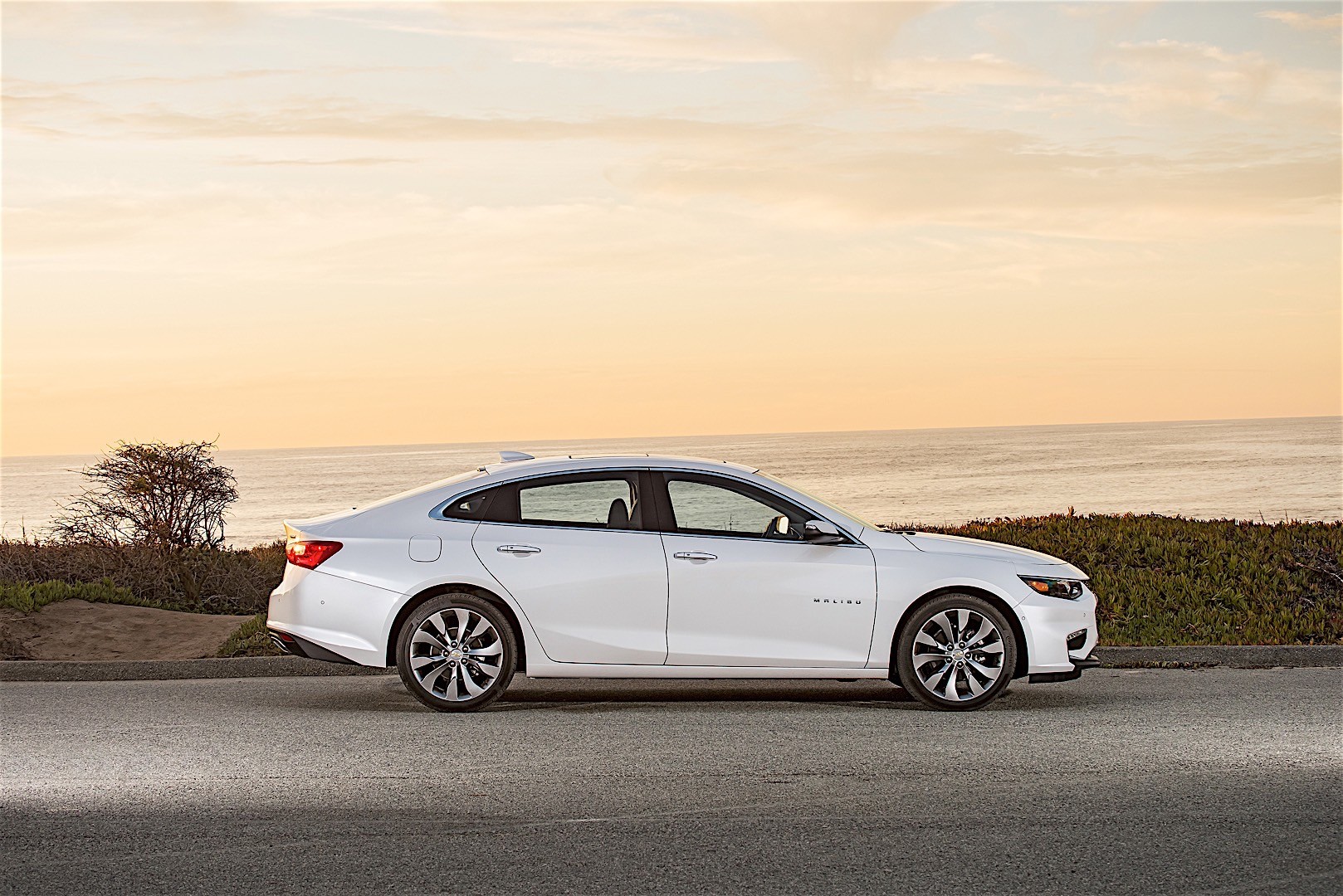 Chevrolet Malibu photo 10