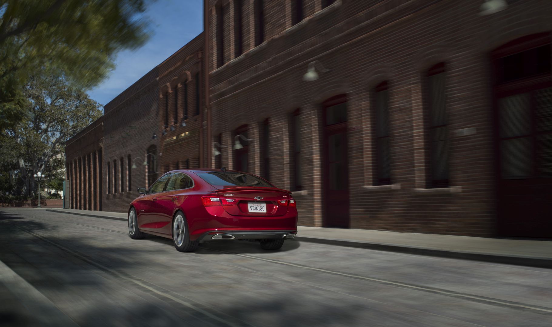 Chevrolet Malibu photo 2