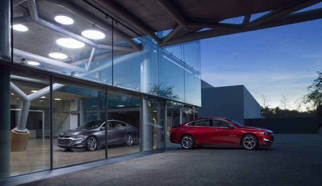 Chevrolet Malibu foto 4