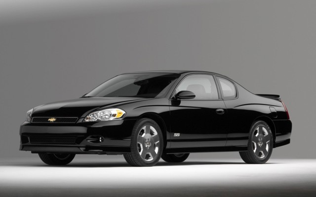 Chevrolet Monte Carlo photo 3