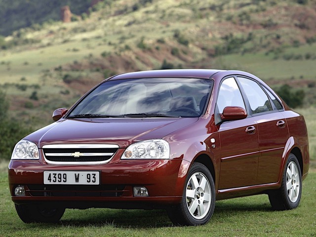 Chevrolet Nubira / Lacetti photo 11