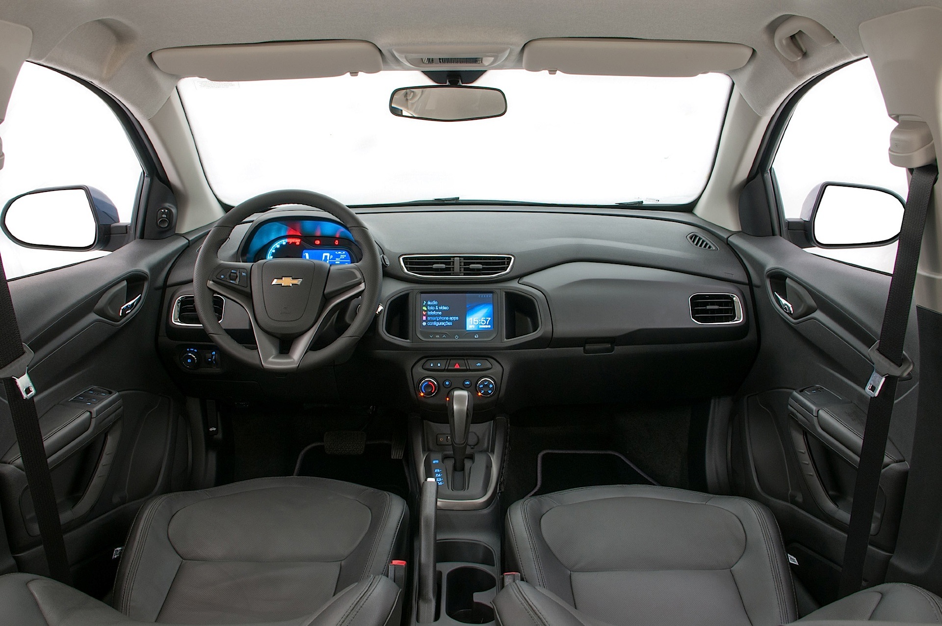 Chevrolet Onix photo 27