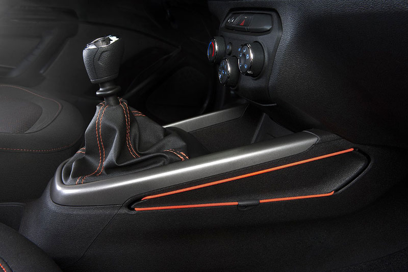 Chevrolet Onix photo 26