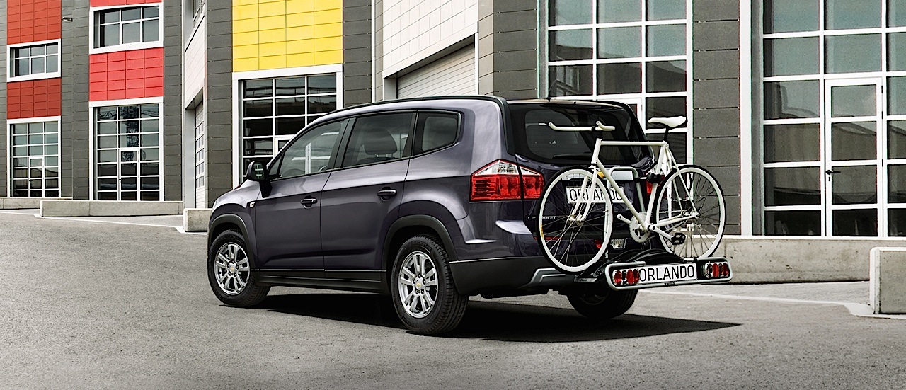 Chevrolet Orlando photo 28
