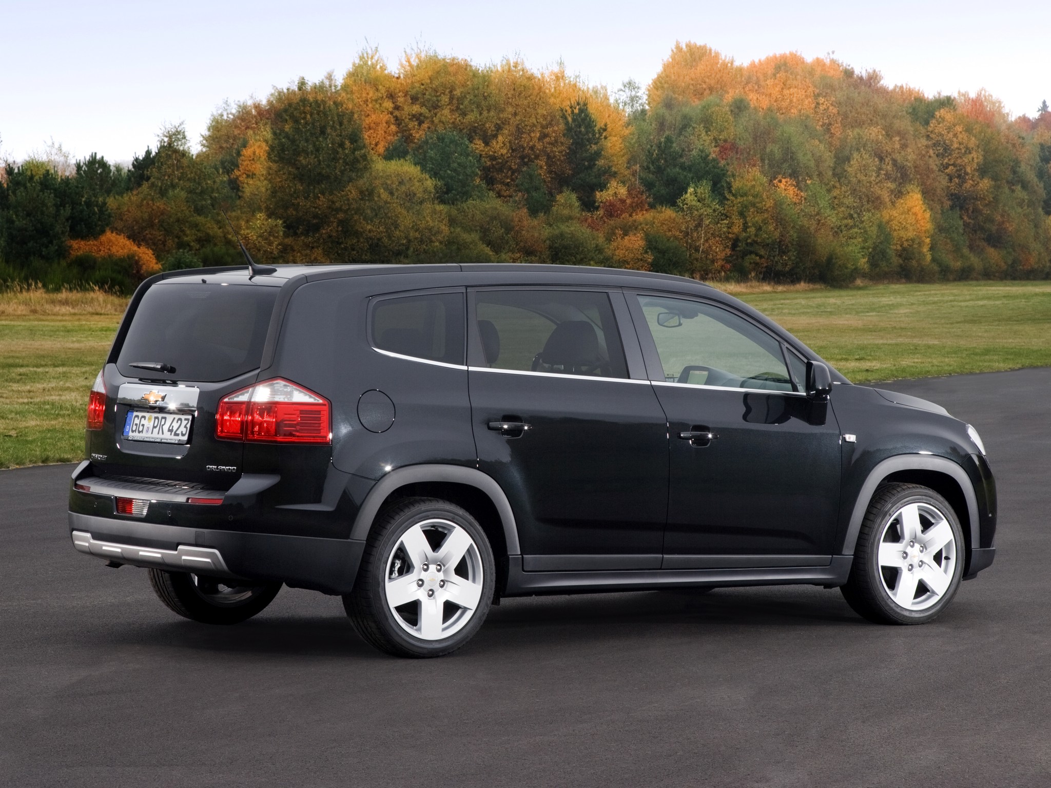 Chevrolet Orlando photo 36