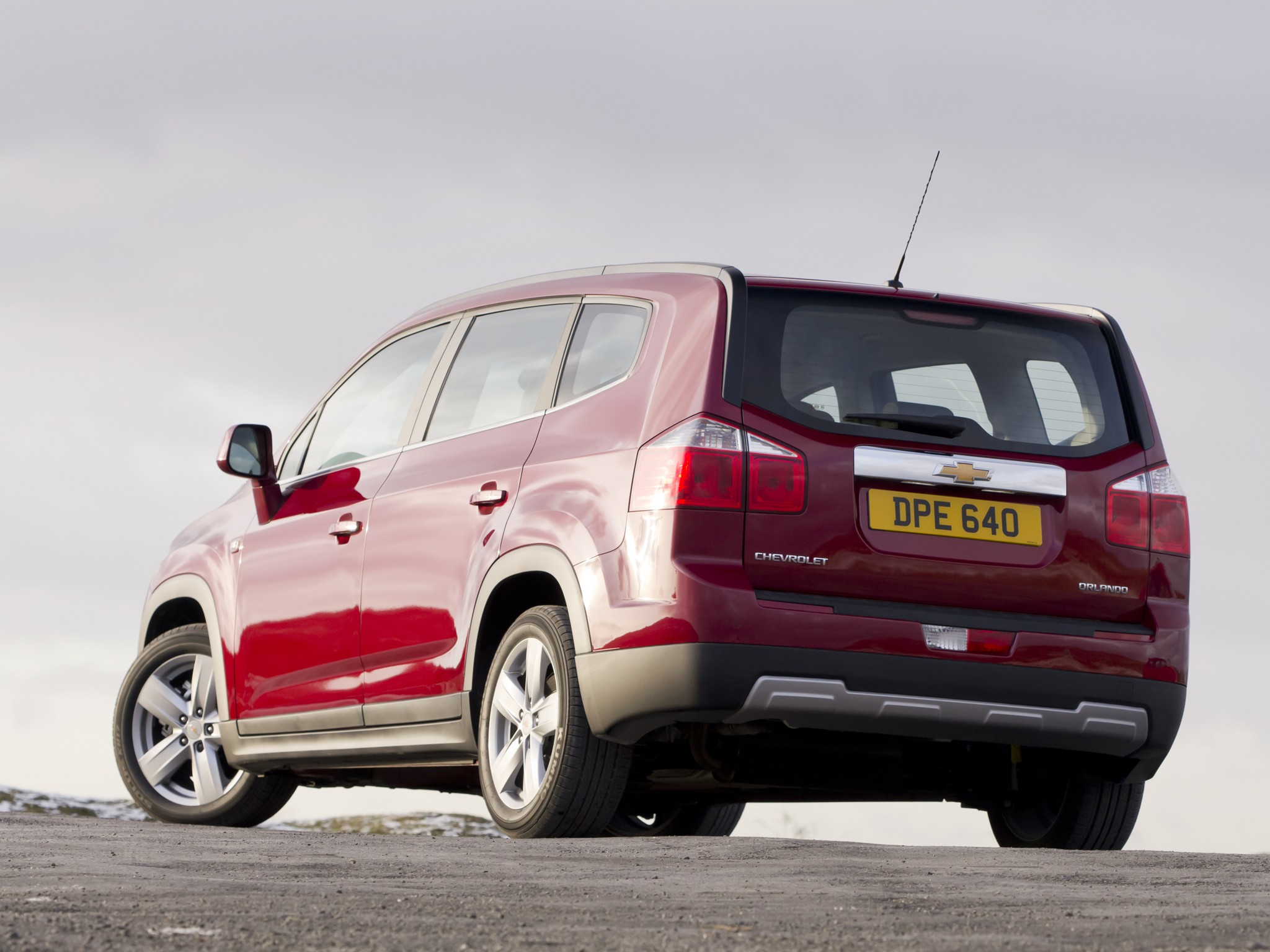 Chevrolet Orlando photo 43