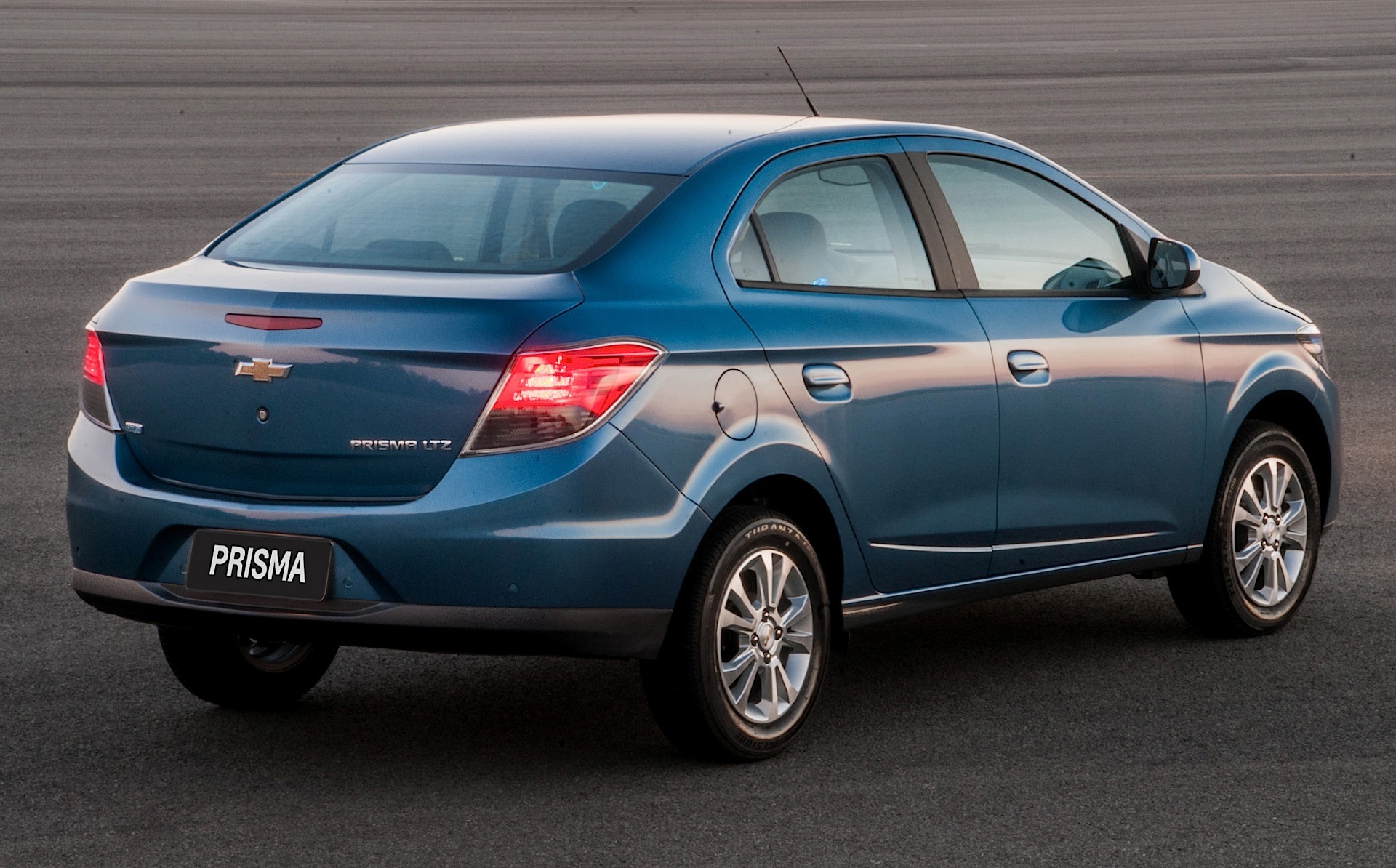 Chevrolet Prisma photo 31