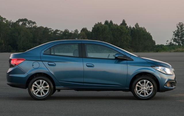 Chevrolet Prisma photo 34