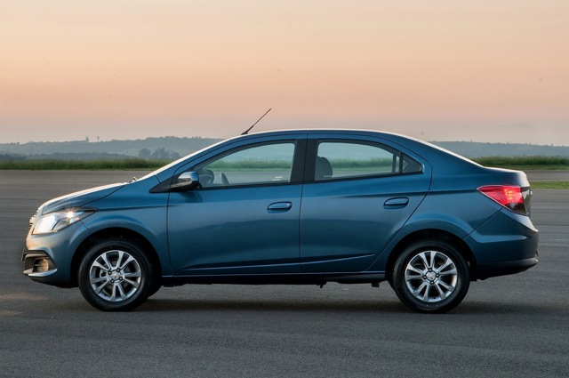 Chevrolet Prisma photo 36