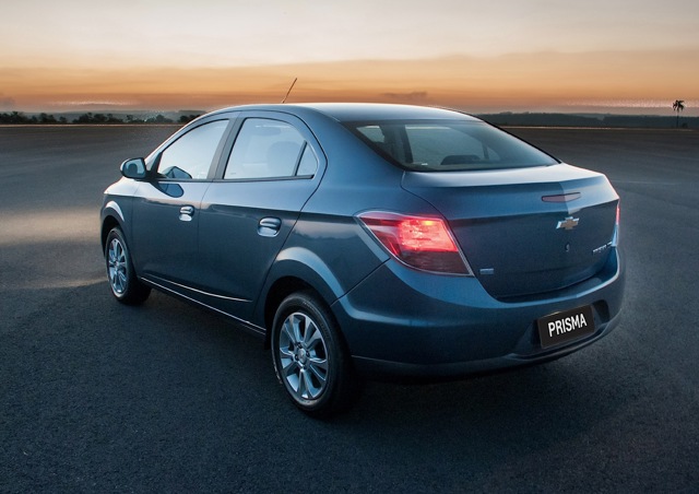 Chevrolet Prisma photo 37
