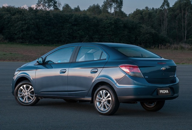 Chevrolet Prisma photo 39