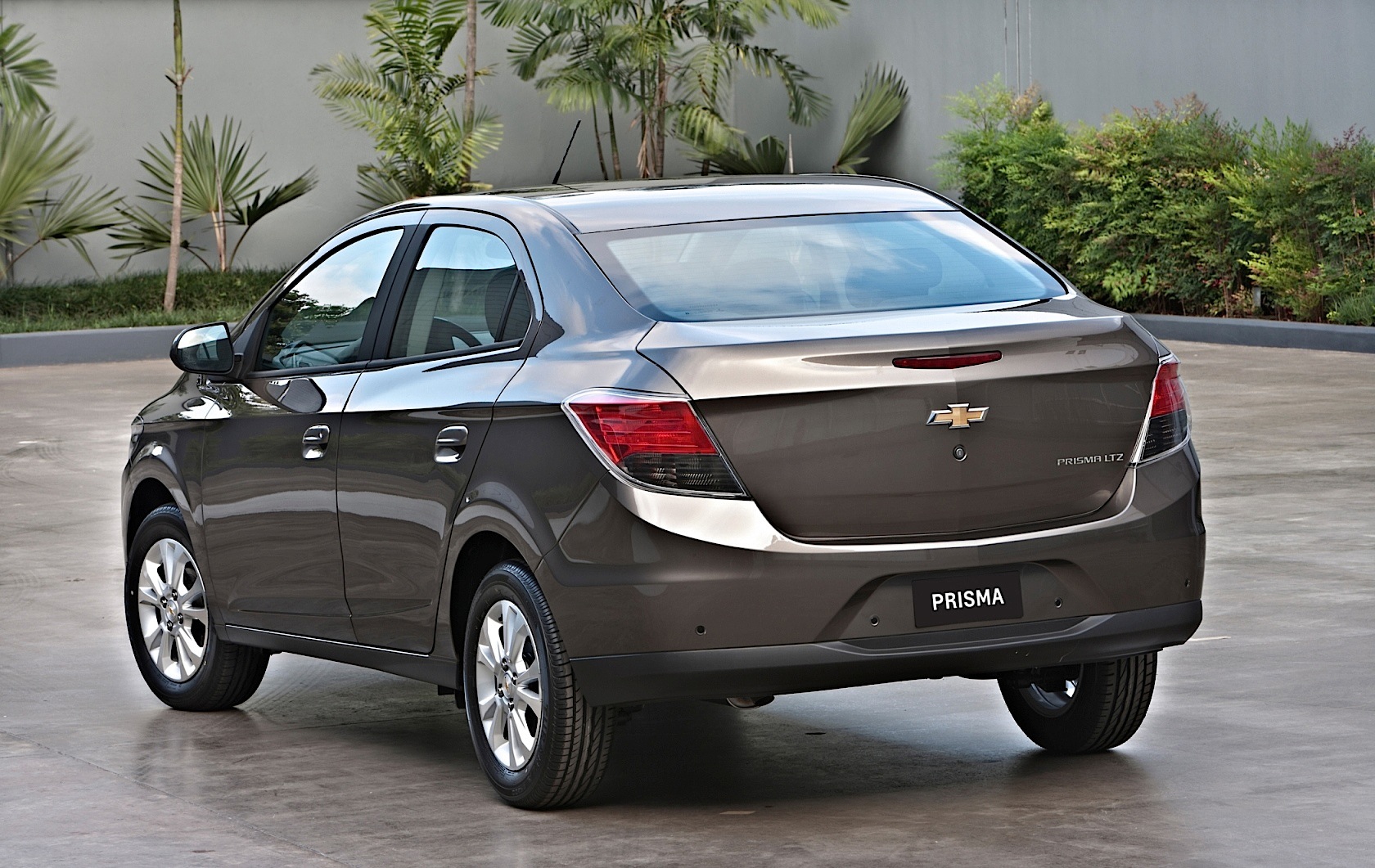 Chevrolet Prisma photo 42