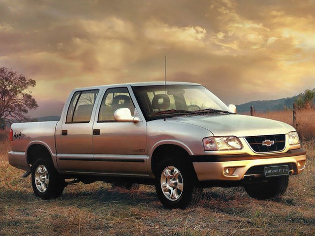 Chevrolet S-10 photo 11
