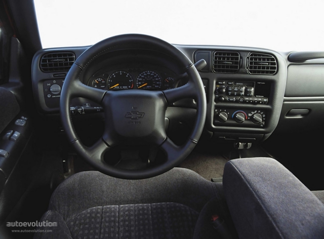 Chevrolet S-10 photo 12