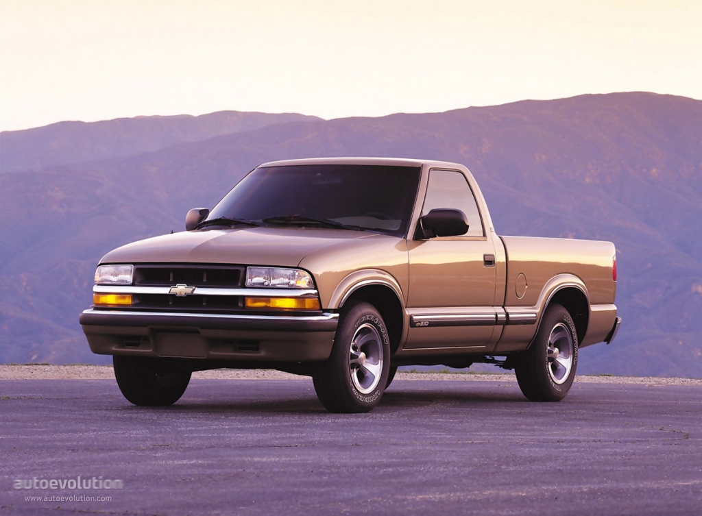 Chevrolet S-10 photo 2