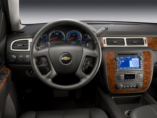 Chevrolet Silverado 2500Hd photo 20