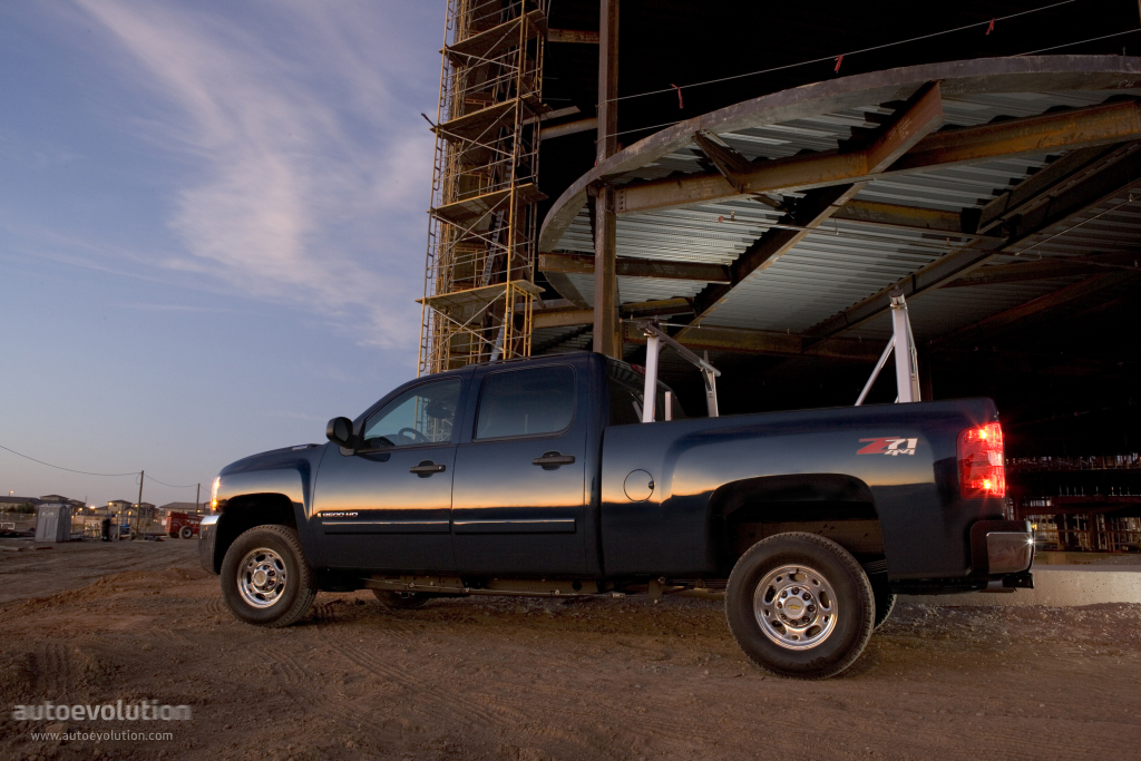 Chevrolet Silverado 2500Hd photo 5