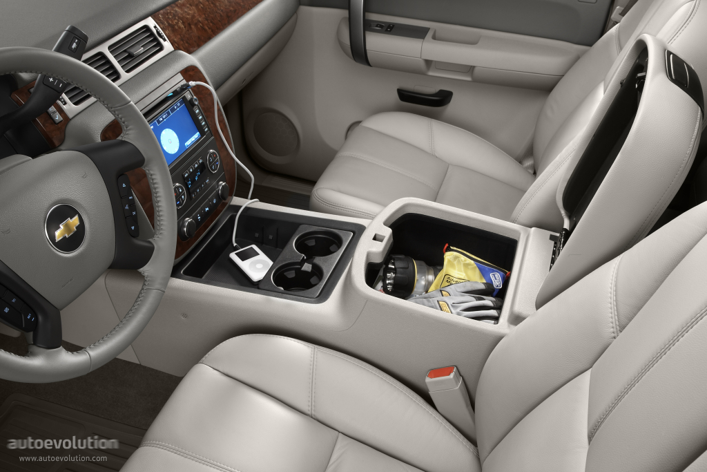 Chevrolet Silverado 2500Hd photo 16