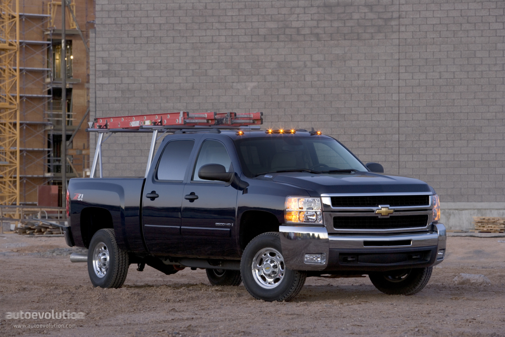 Chevrolet Silverado 2500Hd photo 2