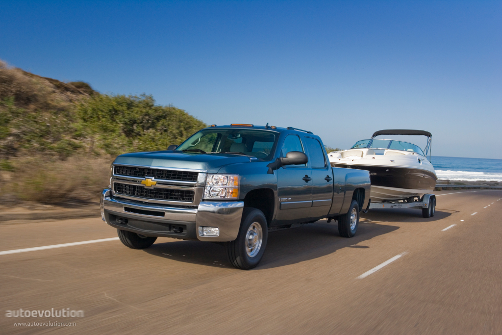 Chevrolet Silverado 2500Hd photo 4