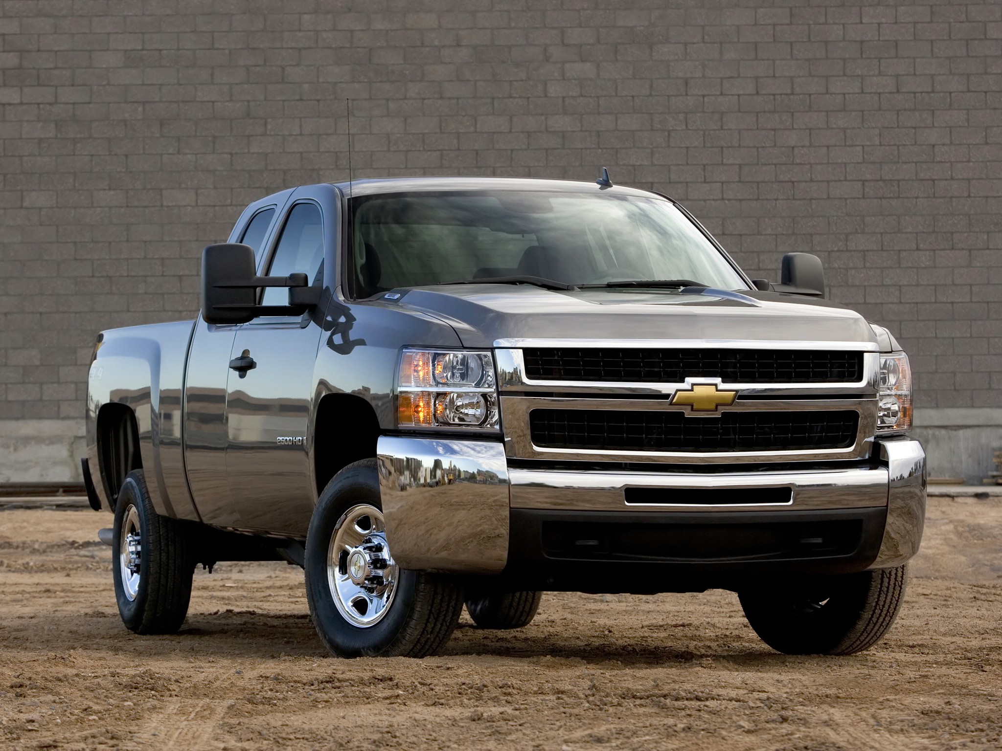 Chevrolet Silverado 2500Hd photo 11