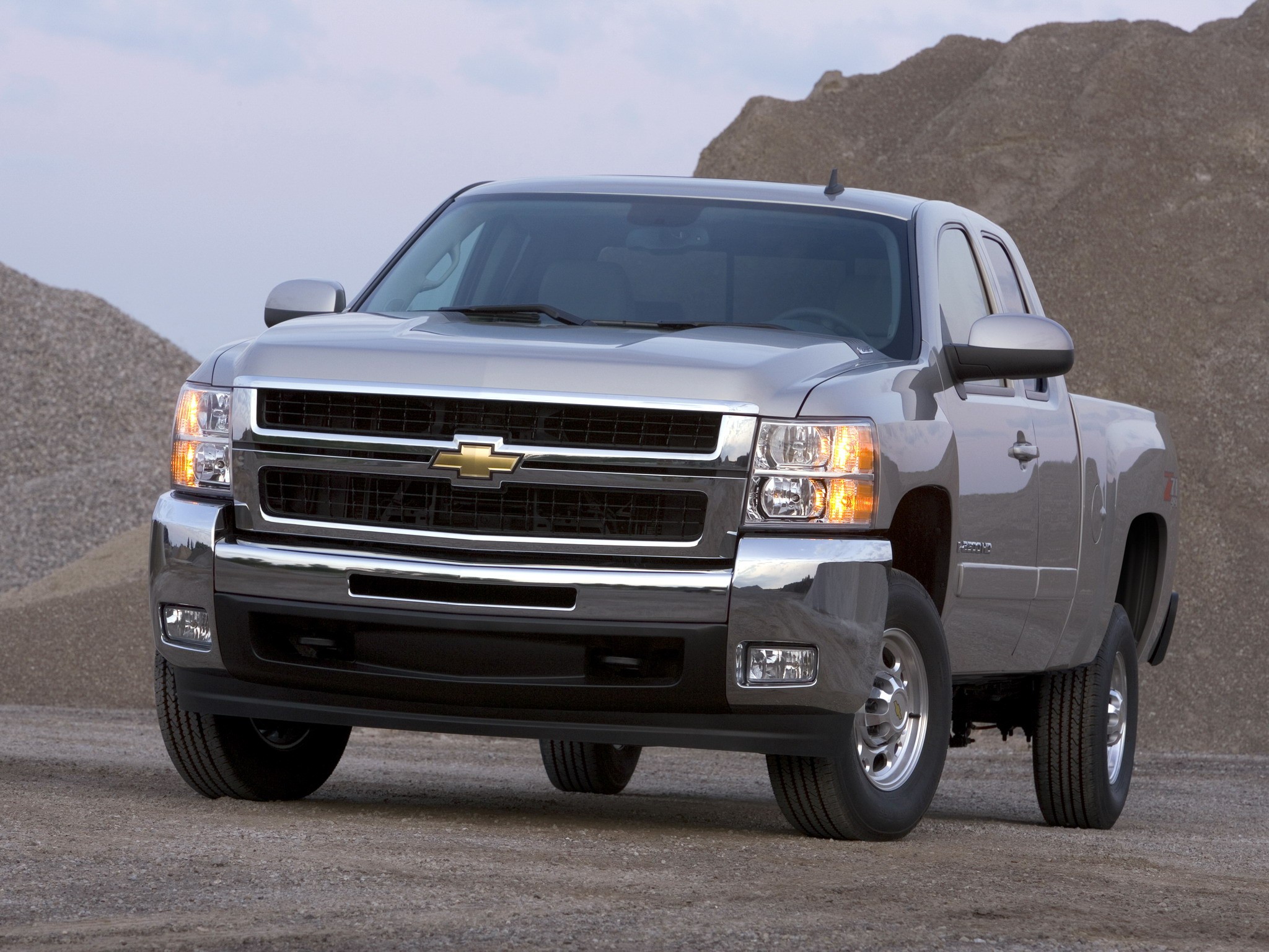 Chevrolet Silverado 2500Hd photo 14