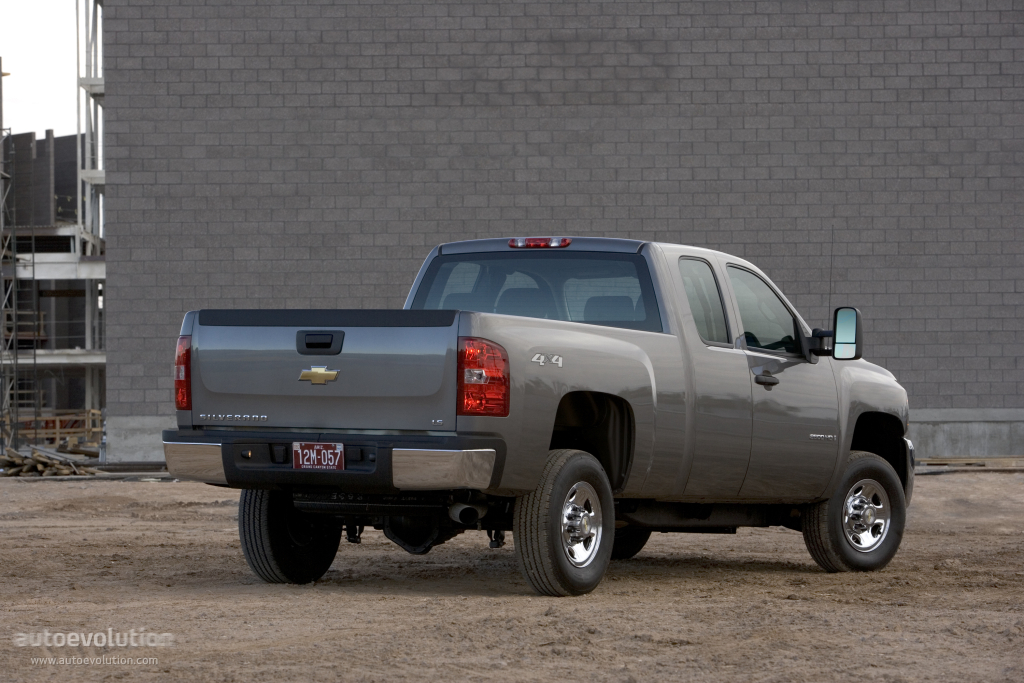 Chevrolet Silverado 2500Hd photo 6