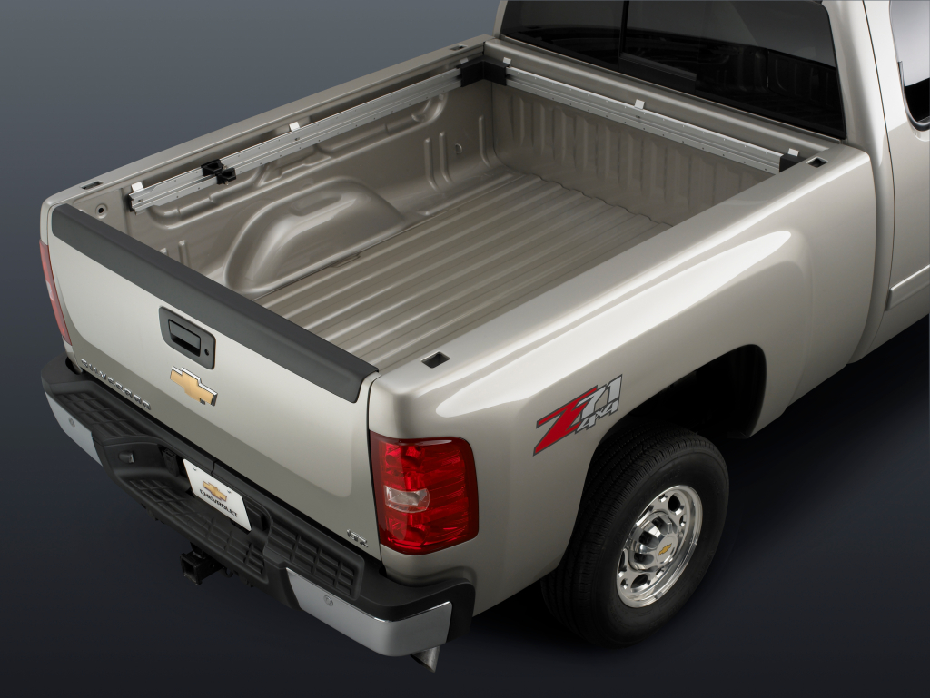 Chevrolet Silverado 2500Hd photo 8
