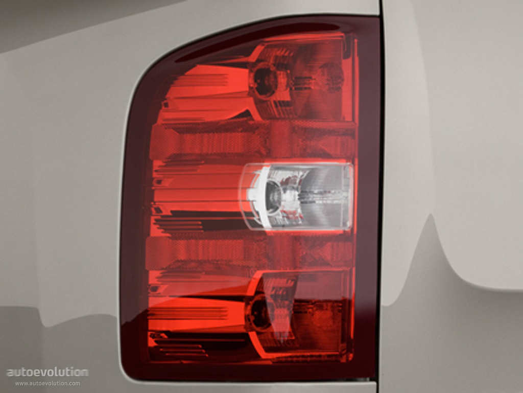 Chevrolet Silverado 2500Hd photo 5