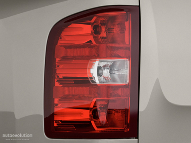 Chevrolet Silverado 2500Hd photo 5