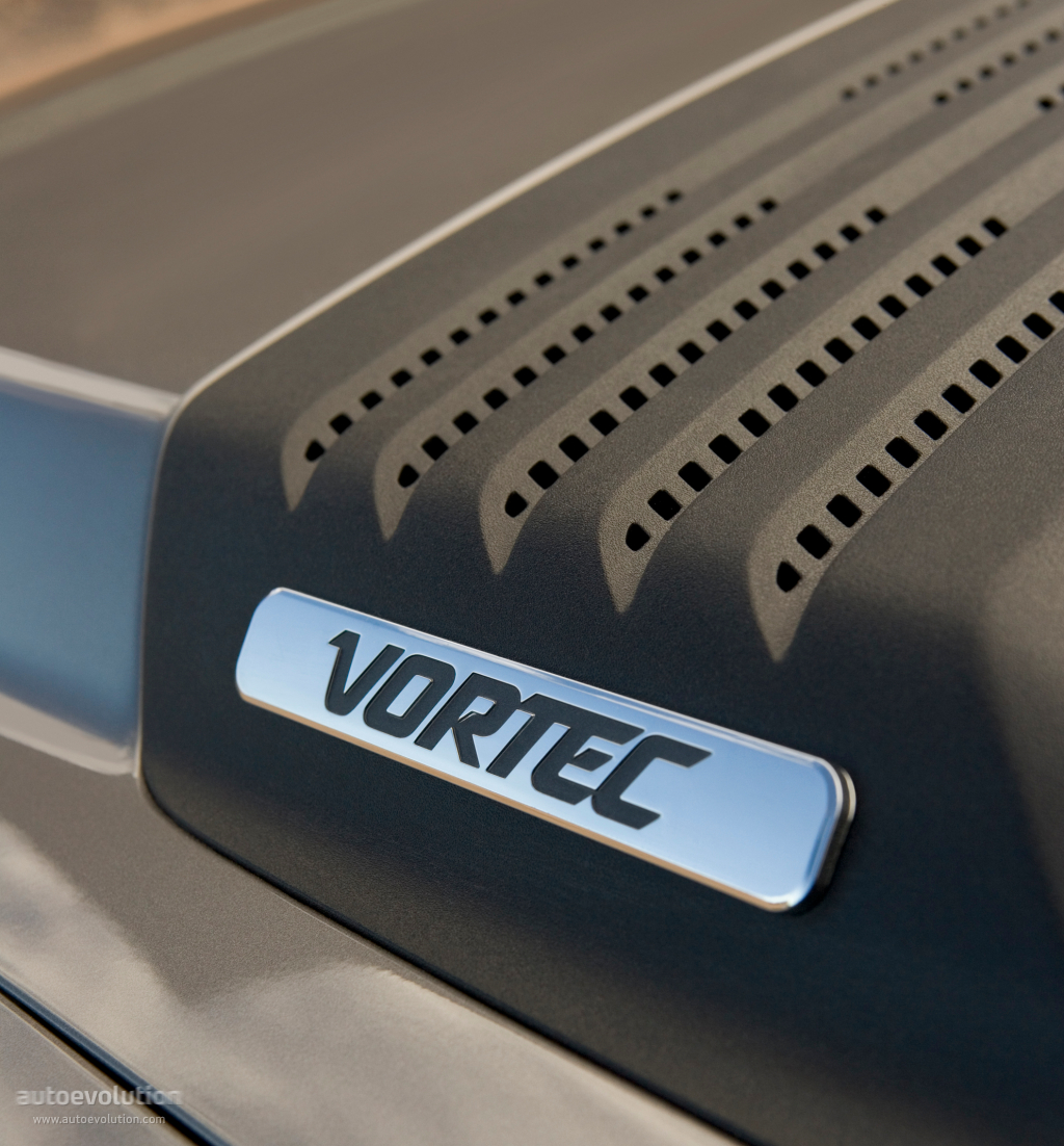 Chevrolet Silverado 2500Hd photo 16