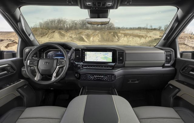 Chevrolet Silverado 2500Hd photo 23