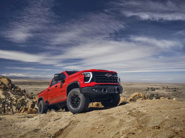Chevrolet Silverado 2500Hd photo 3