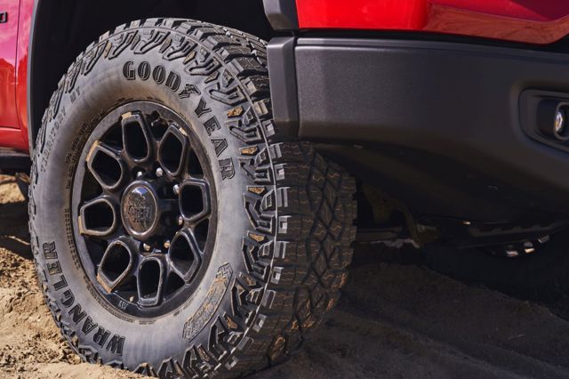 Chevrolet Silverado 2500Hd photo 6