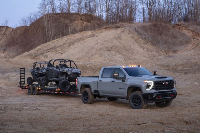 Chevrolet Silverado 2500Hd photo 10