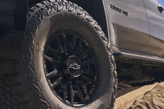 Chevrolet Silverado 2500Hd photo 19