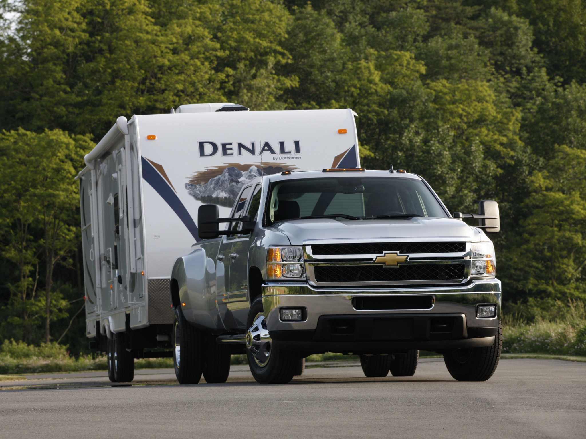 Chevrolet Silverado 3500Hd photo 25