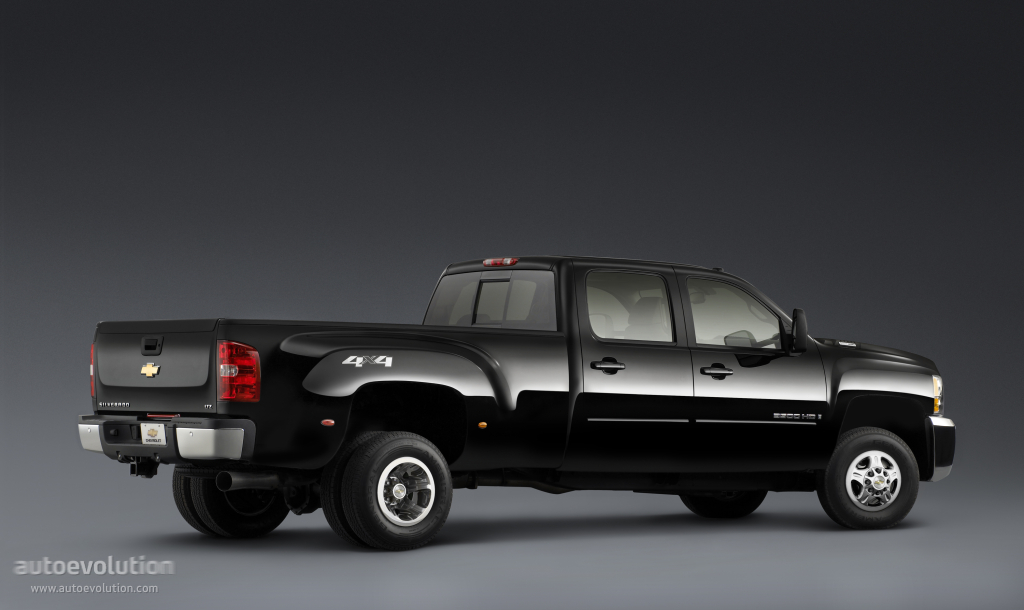 Chevrolet Silverado 3500Hd photo 6