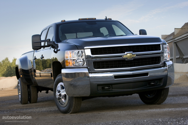 Chevrolet Silverado 3500Hd photo 7