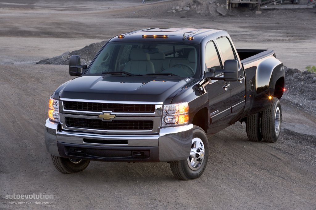 Chevrolet Silverado 3500Hd photo 11