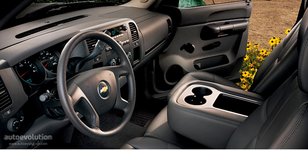 Chevrolet Silverado 3500Hd photo 7