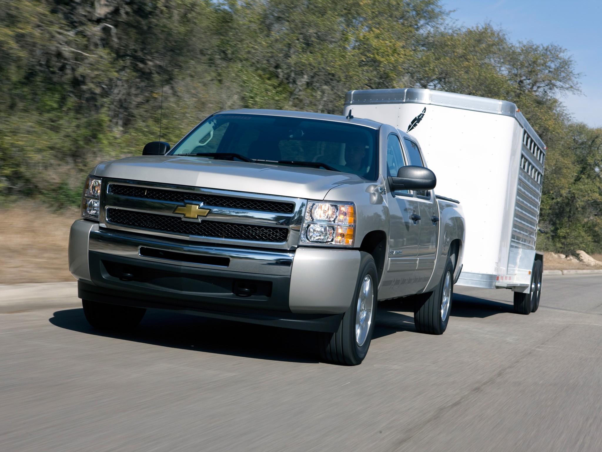 Chevrolet Silverado Hybrid photo 18