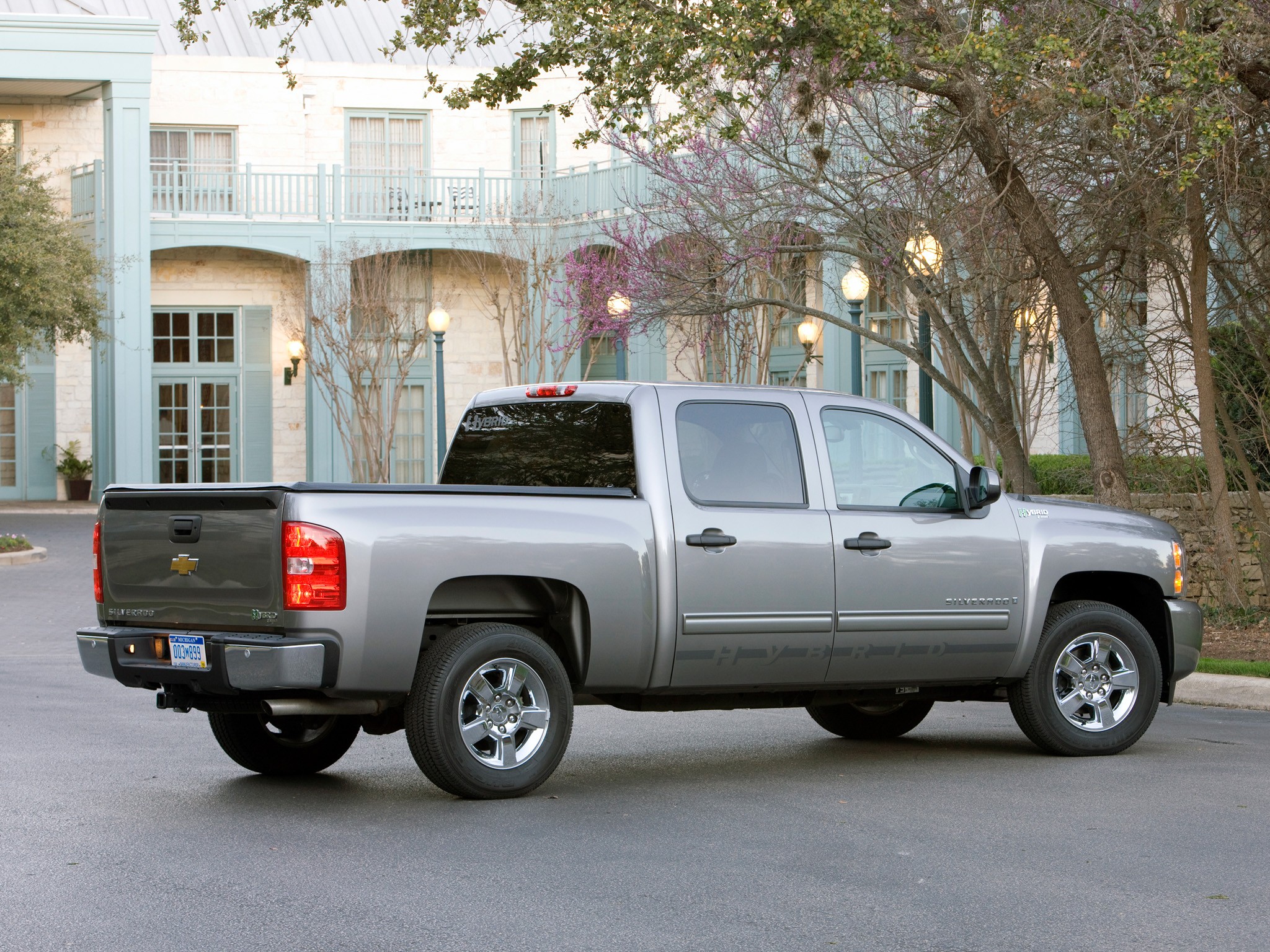 Chevrolet Silverado Hybrid photo 20