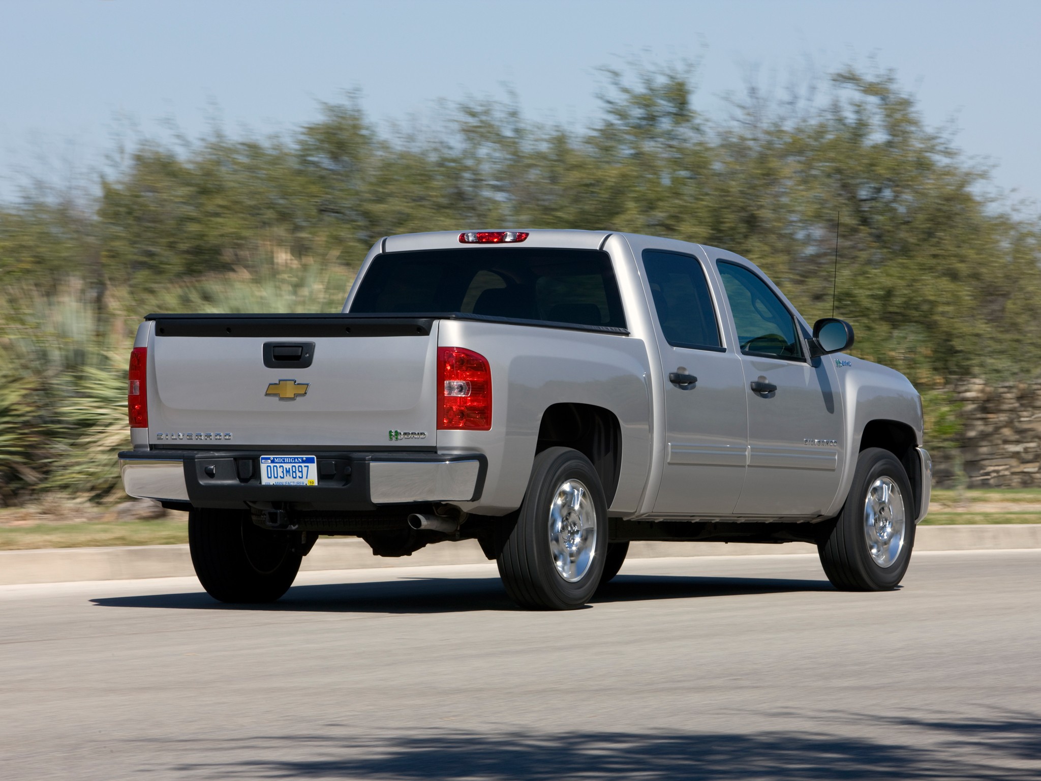 Chevrolet Silverado Hybrid photo 24