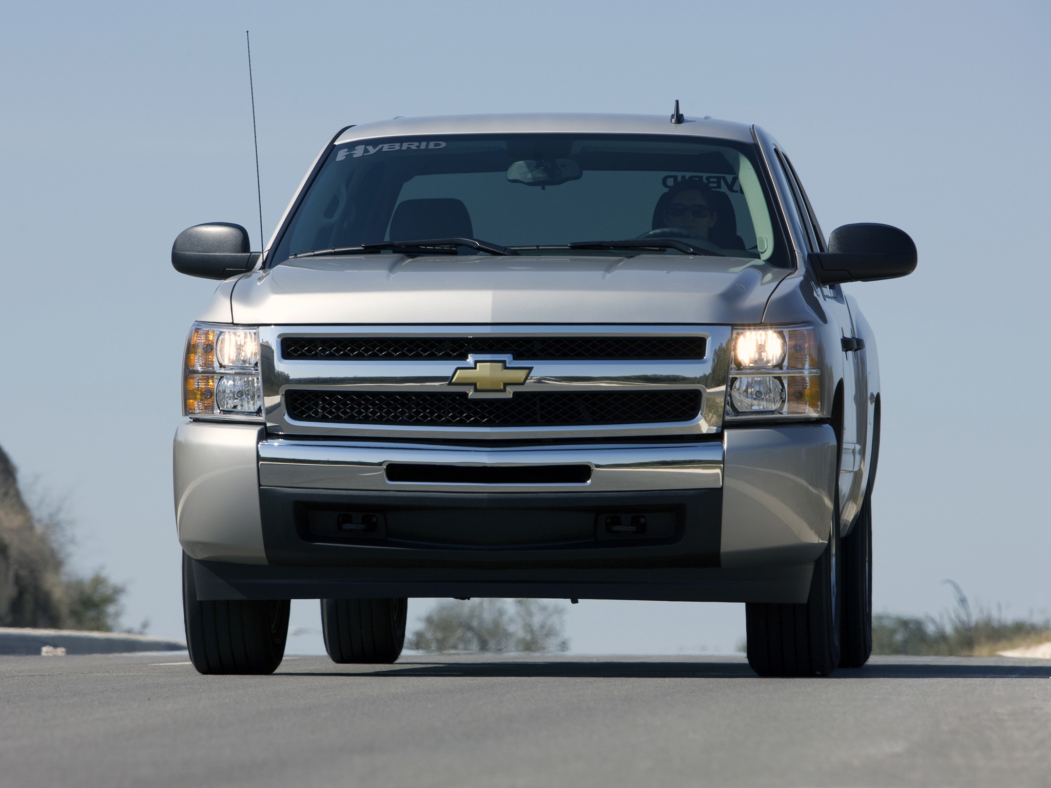 Chevrolet Silverado Hybrid photo 25