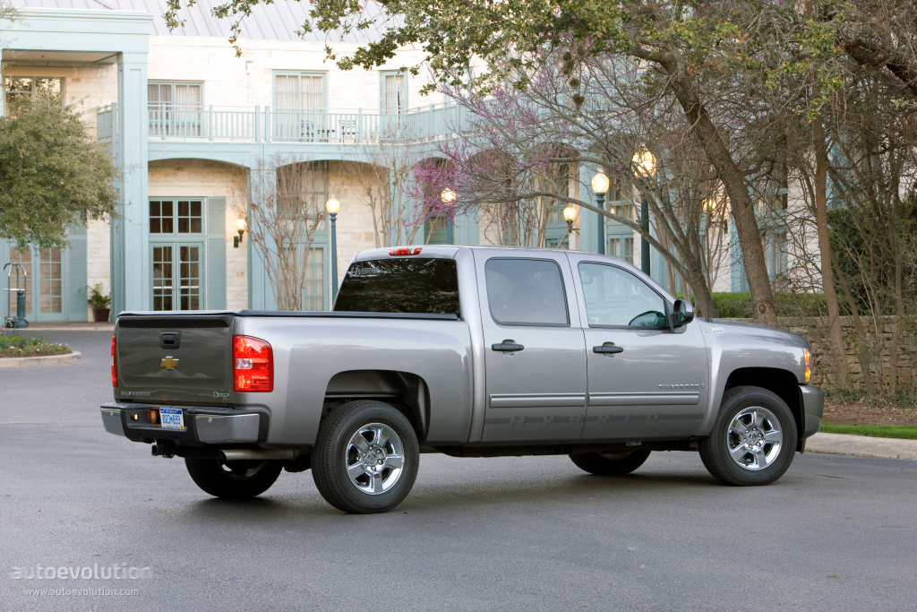 Chevrolet Silverado Hybrid photo 5