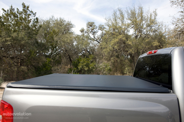 Chevrolet Silverado Hybrid photo 6