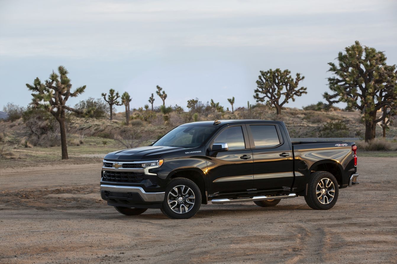 Chevrolet Silverado photo 9