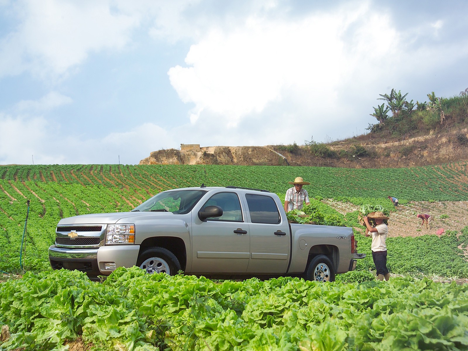 Chevrolet Silverado photo 10