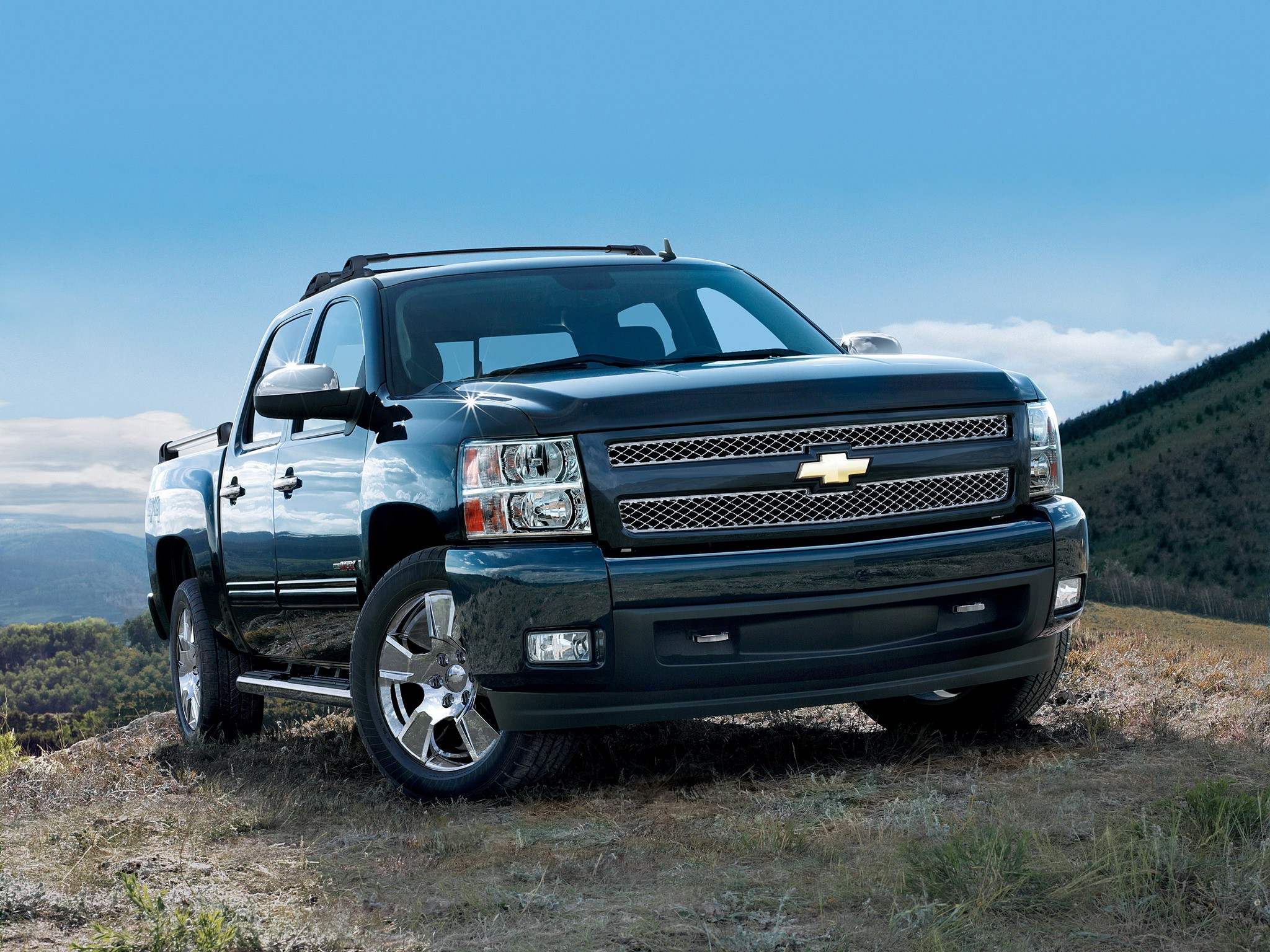 Chevrolet Silverado photo 13